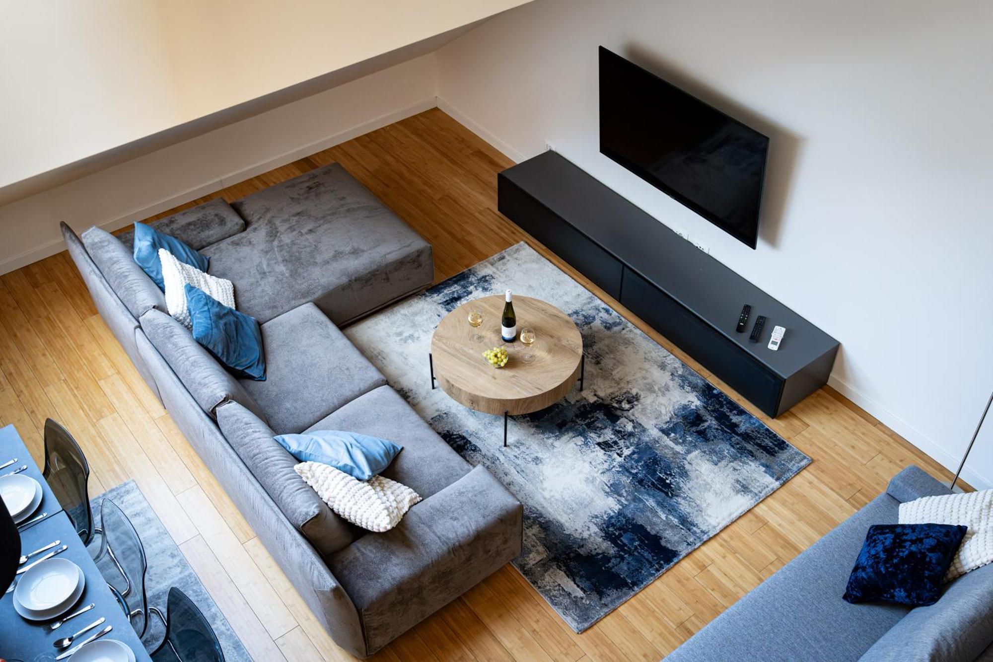 Two-level With A Terrace Near The Vltava River Apartament Praga